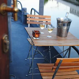 Boat & Breakfast Bellevue Botel
